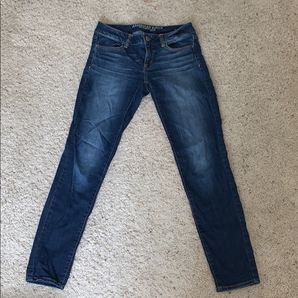 Women’s, size 4, blue jeans from American Eagle